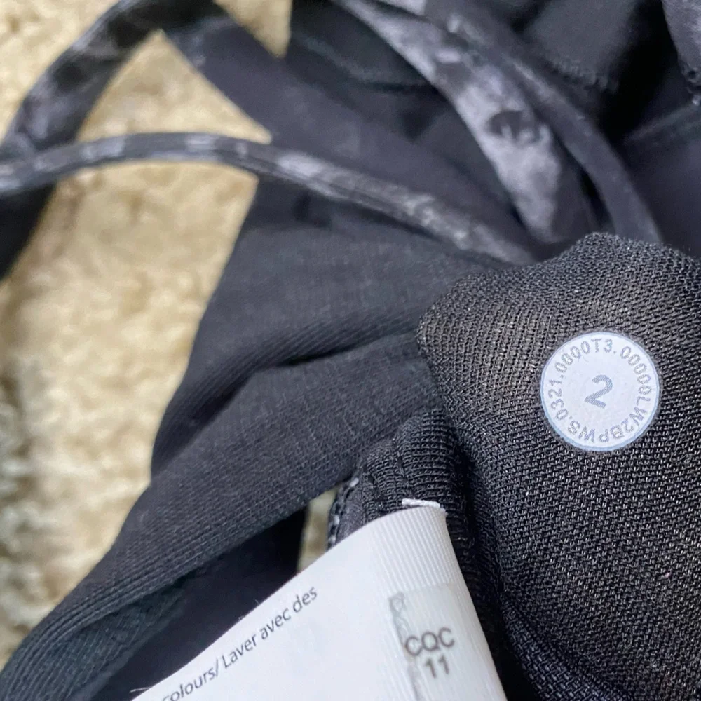 Lululemon Energy Bra Longline *Medium Support, B–D Cups Aquila Black Multi